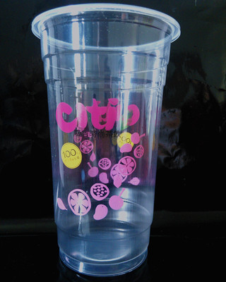 一次性塑料奶茶杯加厚可印LOGO圖 上海白石賜塑業(yè)產(chǎn)品解析